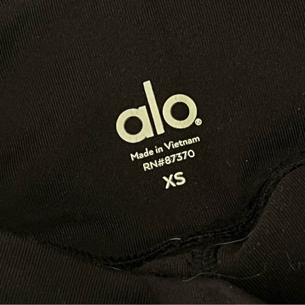Alo Yoga High Waisted Black Moto Athletic Workout Leggings Size XS - Picture 11 of 11